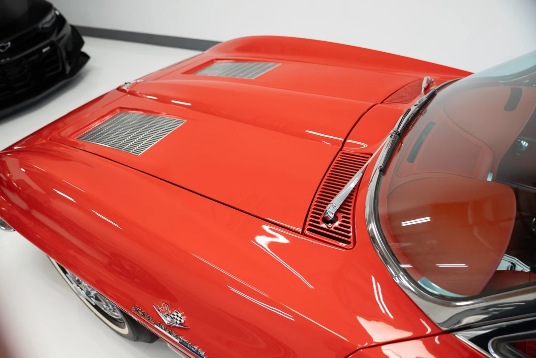 1963 Chevrolet Corvette C2 - Image 27 of 31