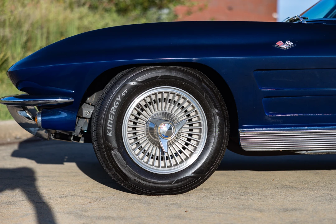1963 Chevrolet Corvette C2 - Image 23 of 31