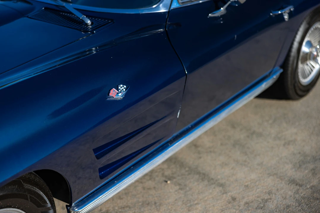 1963 Chevrolet Corvette C2 - Image 10 of 31