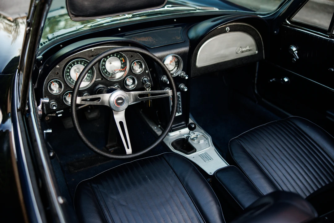 1963 Chevrolet Corvette C2 - Image 27 of 31