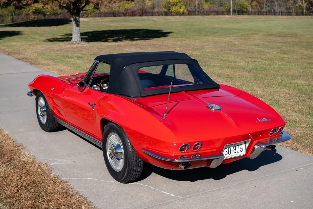 1963 Chevrolet Corvette C2 - Image 13 of 31