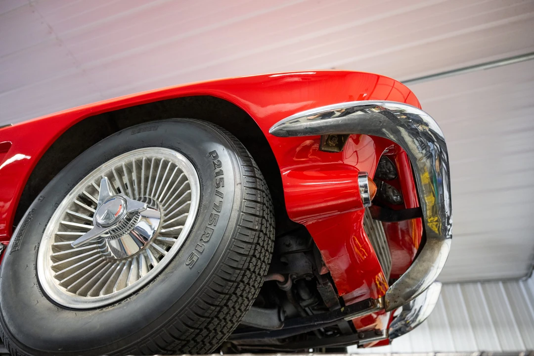 1963 Chevrolet Corvette C2 - Image 24 of 31