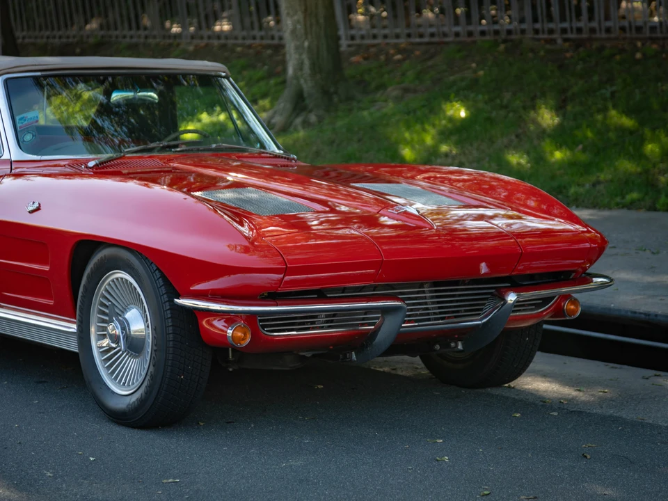 1963 Chevrolet Corvette C2 - Image 27 of 31