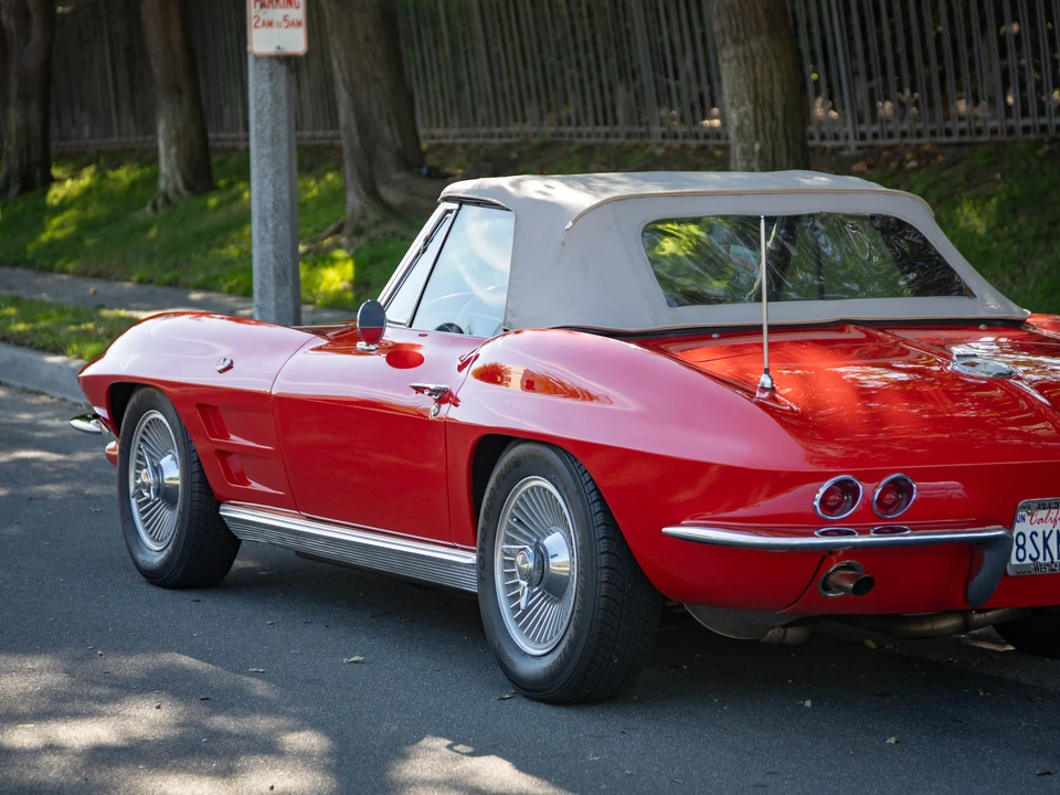 1963 Chevrolet Corvette C2 - Image 17 of 31