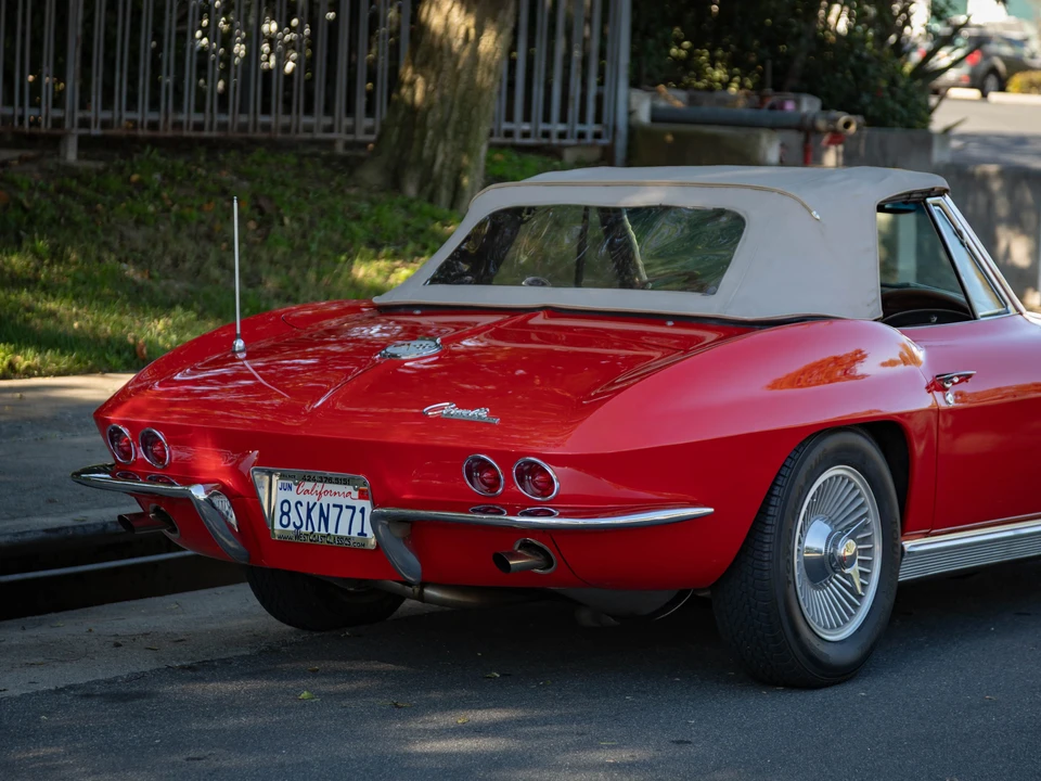 1963 Chevrolet Corvette C2 - Image 22 of 31