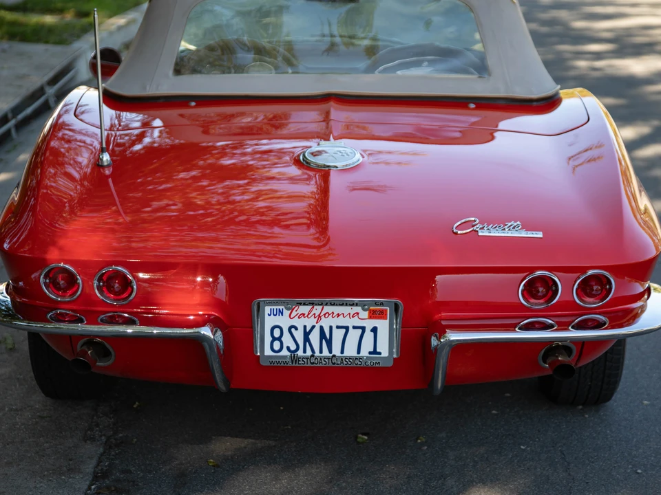 1963 Chevrolet Corvette C2 - Image 20 of 31