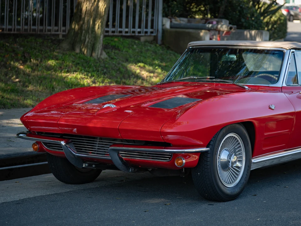 1963 Chevrolet Corvette C2 - Image 13 of 31