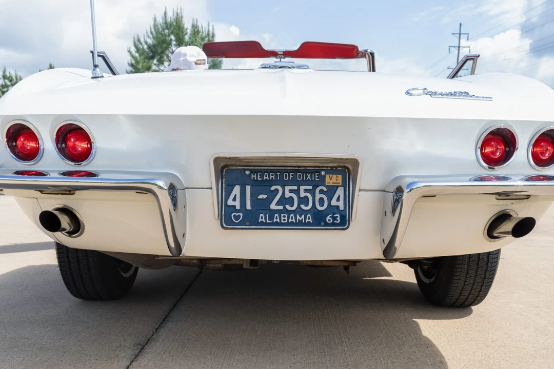 1963 Chevrolet Corvette C2 - Image 20 of 31