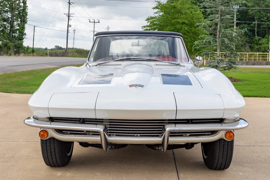 1963 Chevrolet Corvette C2 - Image 11 of 31