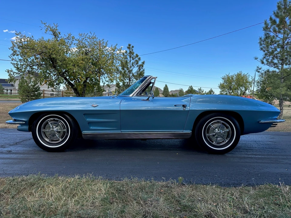 1963 Chevrolet Corvette C2 - Image 6 of 31