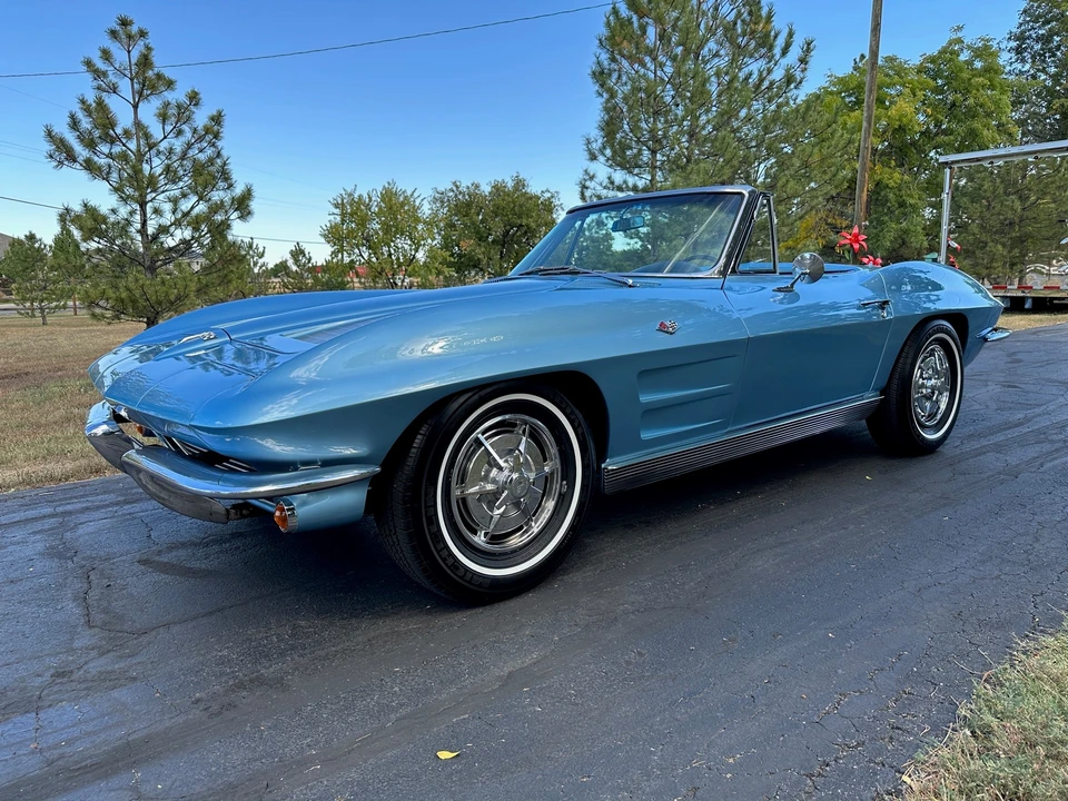 1963 Chevrolet Corvette C2 - Image 2 of 31