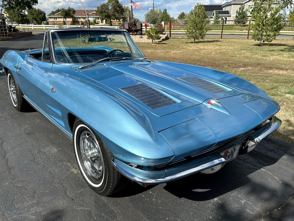1963 Chevrolet Corvette C2 - Image 22 of 31