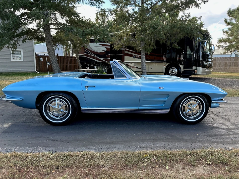 1963 Chevrolet Corvette C2 - Image 19 of 31