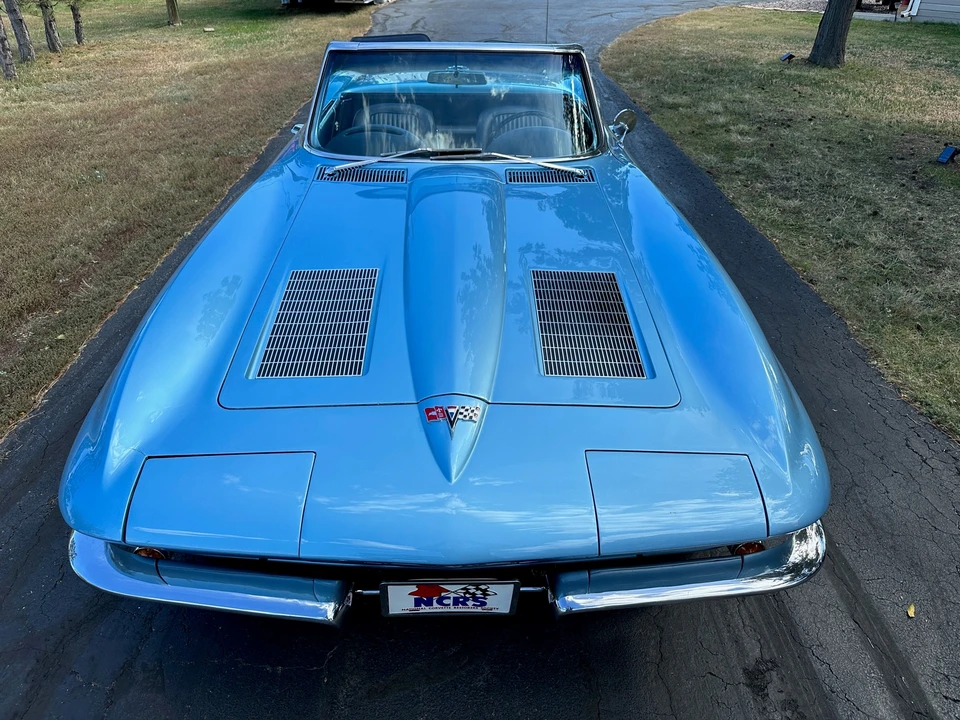 1963 Chevrolet Corvette C2 - Image 24 of 31