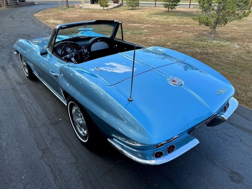 1963 Chevrolet Corvette C2 - Image 10 of 31
