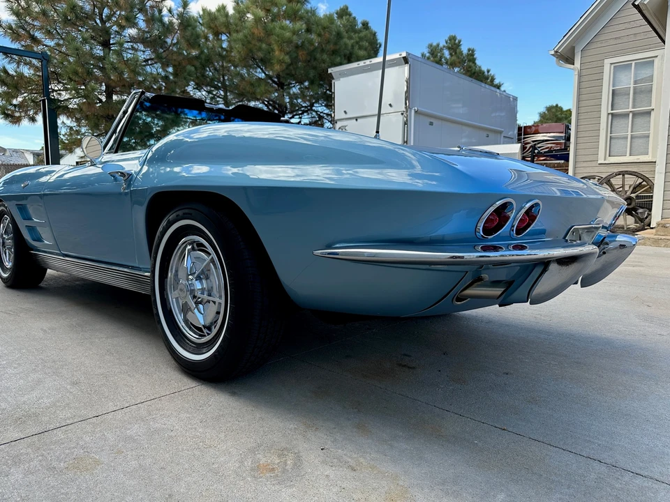 1963 Chevrolet Corvette C2 - Image 26 of 31