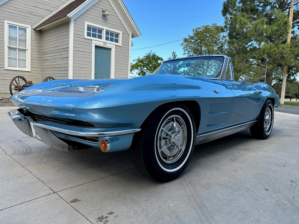 1963 Chevrolet Corvette C2 - Image 25 of 31