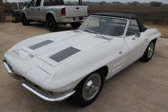 1963 Chevrolet Corvette C2 - Image 2 of 31