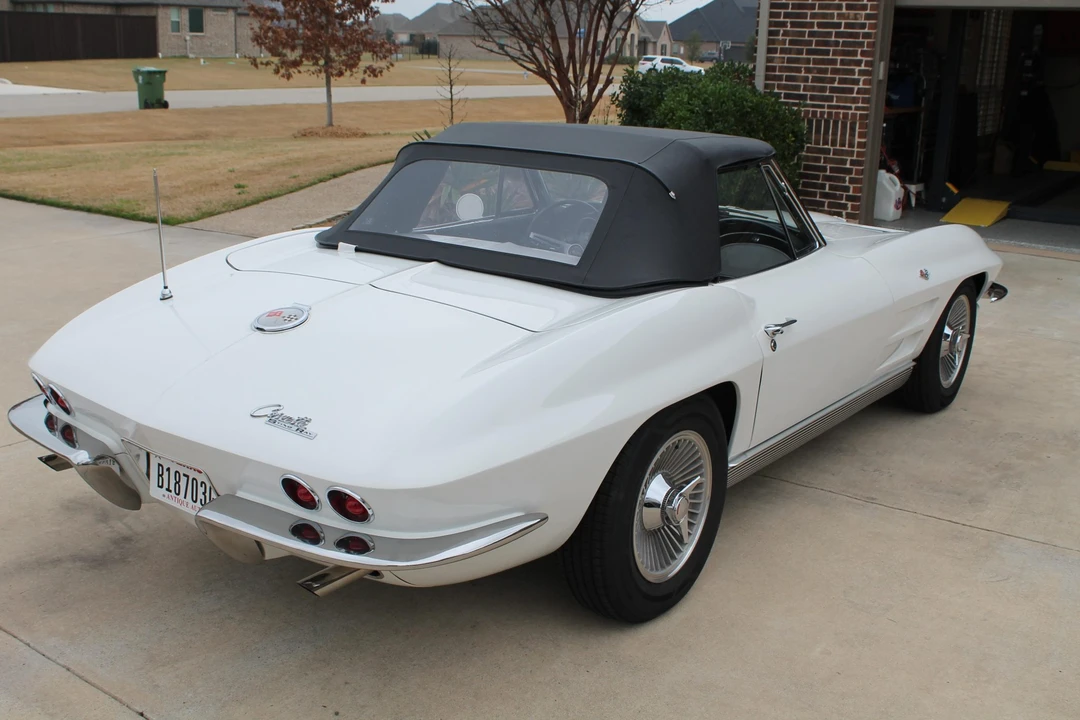 1963 Chevrolet Corvette C2 - Image 6 of 31