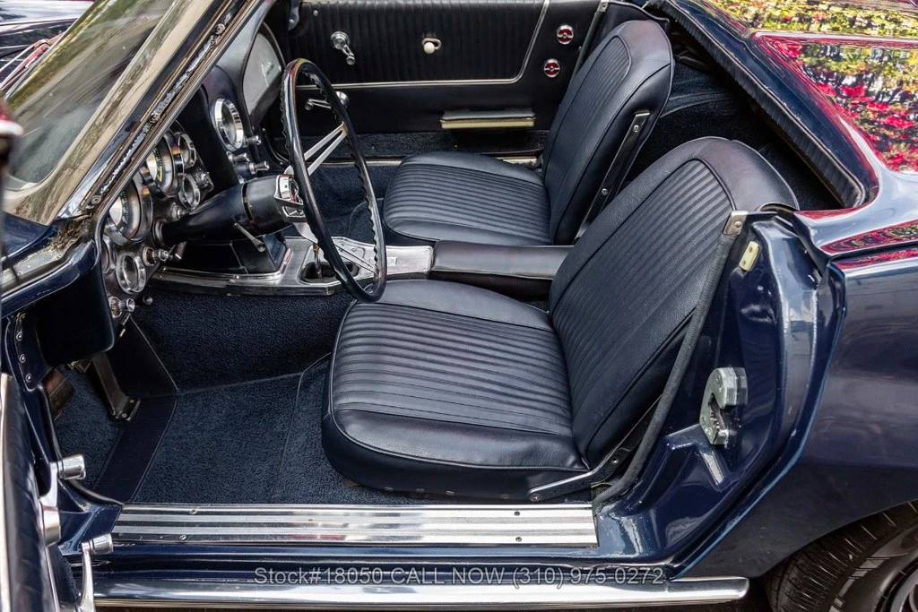 1963 Chevrolet Corvette C2 - Image 21 of 24