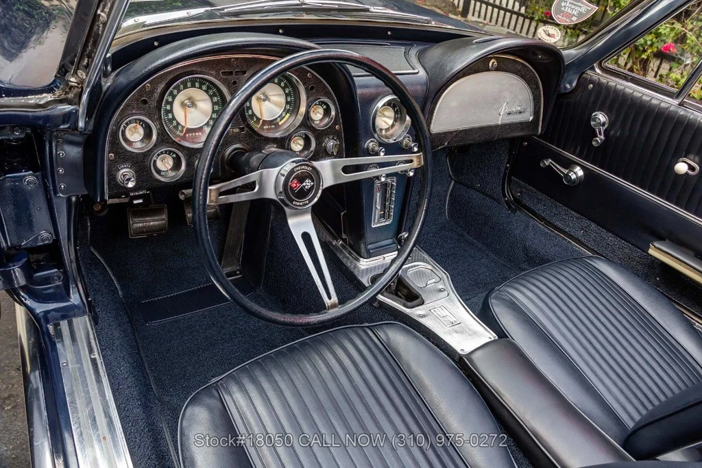 1963 Chevrolet Corvette C2 - Image 22 of 24