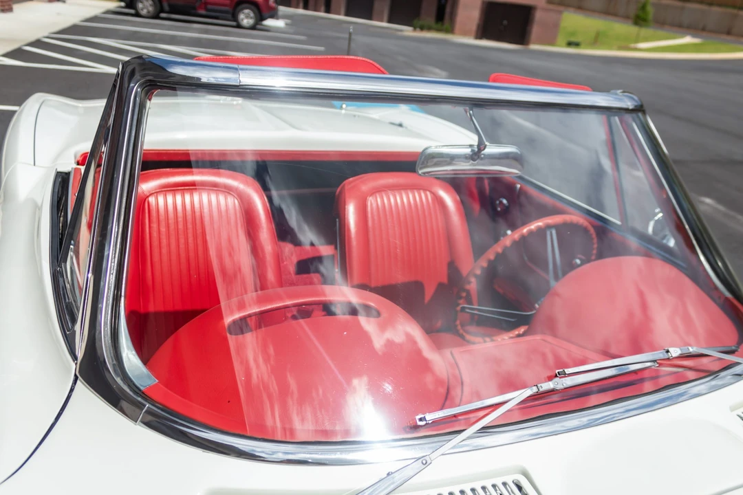 1963 Chevrolet Corvette C2 - Image 21 of 31