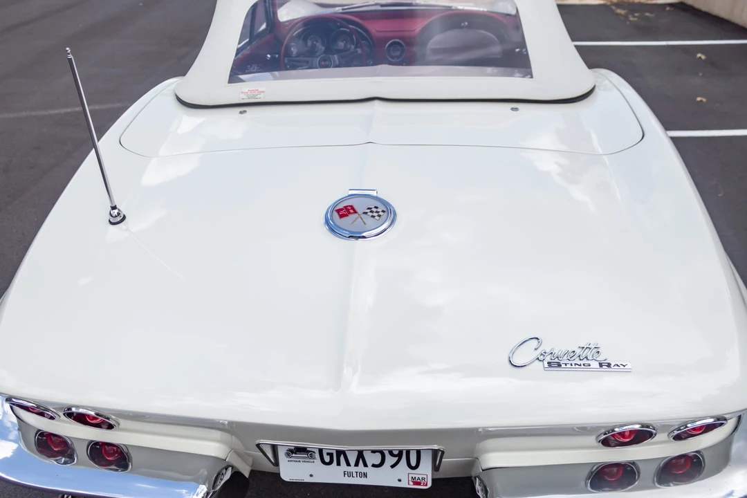 1963 Chevrolet Corvette C2 - Image 25 of 31