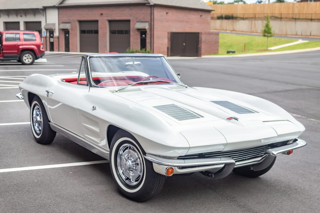 1963 Chevrolet Corvette C2 - Image 3 of 31