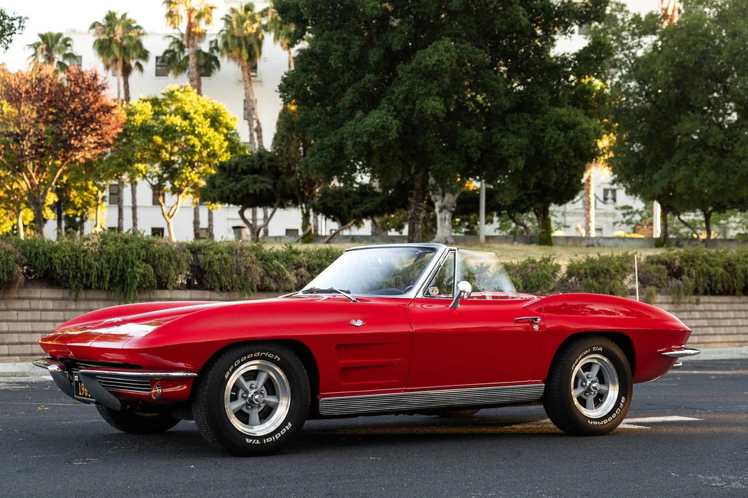 1963 Chevrolet Corvette C2 - Image 2 of 31