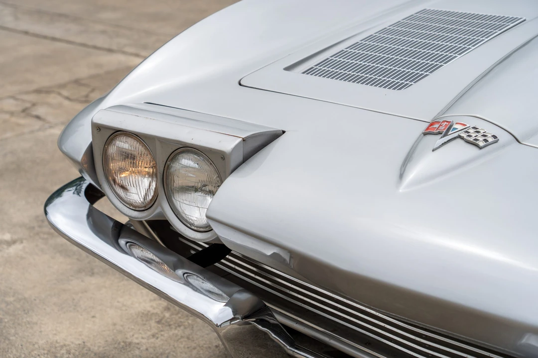 1963 Chevrolet Corvette C2 - Image 15 of 31