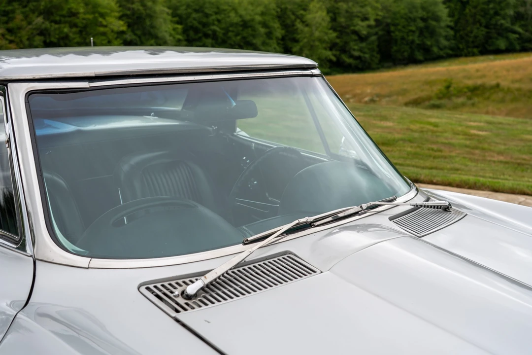 1963 Chevrolet Corvette C2 - Image 17 of 31