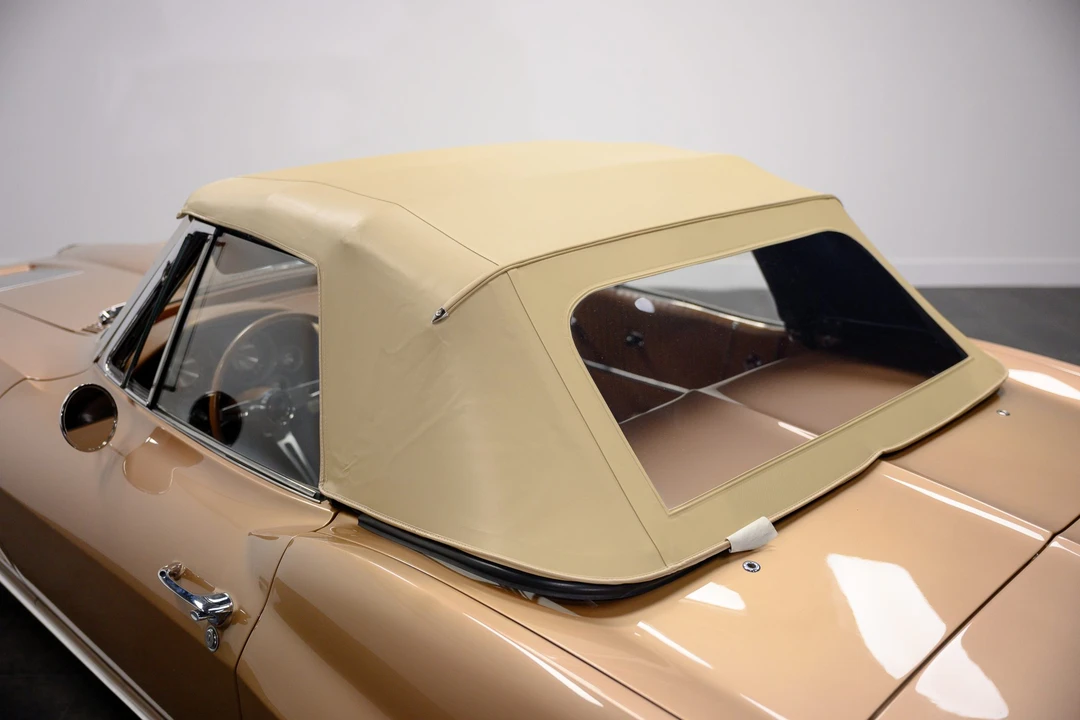 1963 Chevrolet Corvette C2 - Image 21 of 31