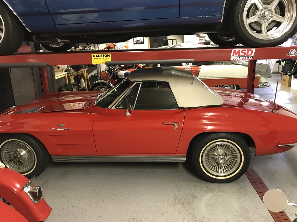 1963 Chevrolet Corvette C2 - Image 16 of 31