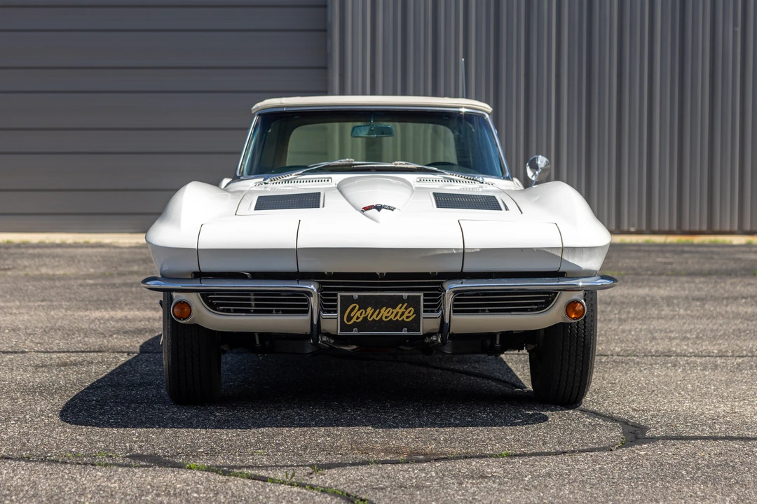 1963 Chevrolet Corvette C2 - Image 15 of 31
