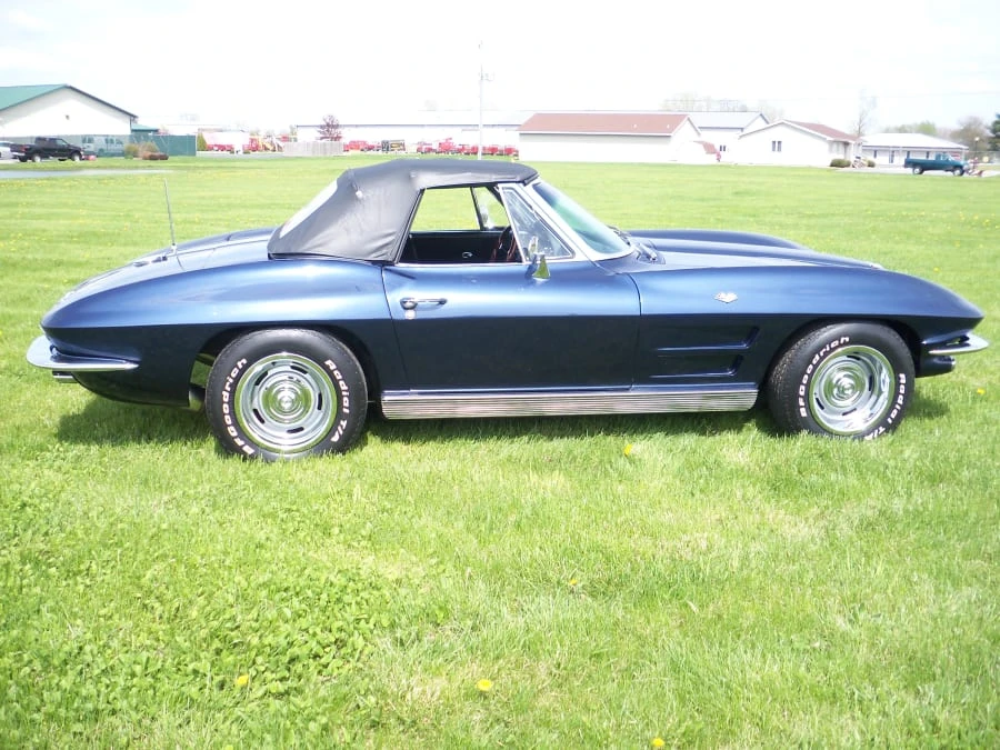 1963 Chevrolet Corvette C2 - Image 2 of 8