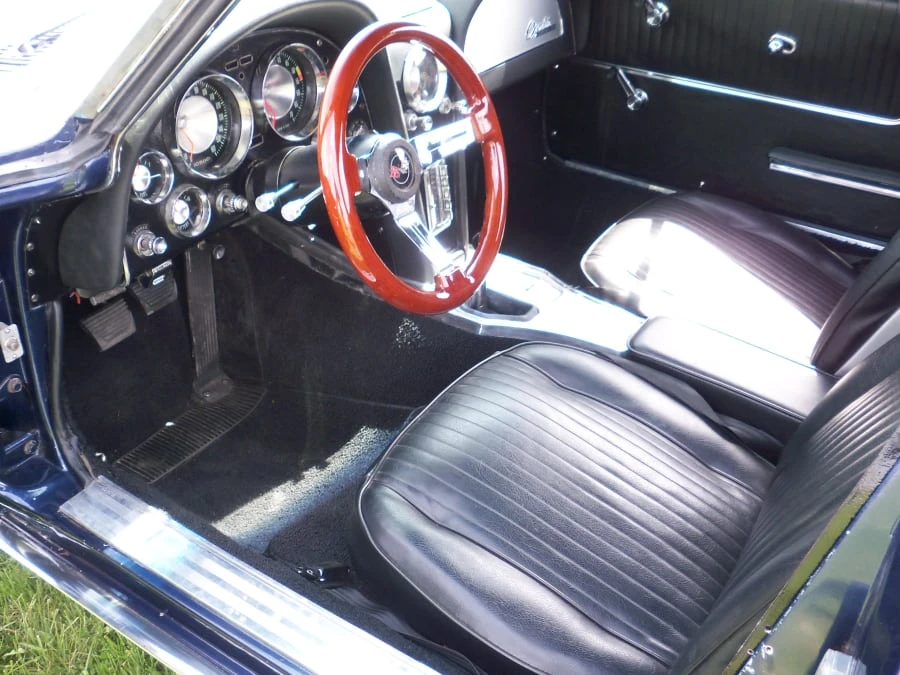 1963 Chevrolet Corvette C2 - Image 4 of 8