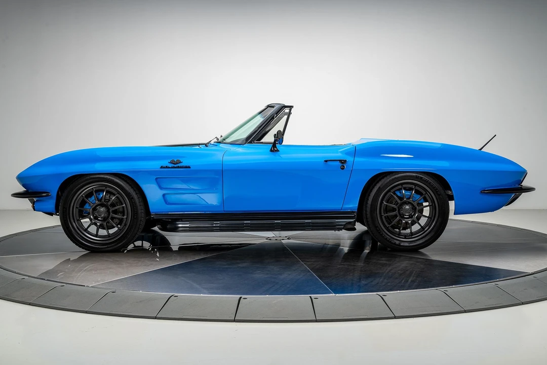 1963 Chevrolet Corvette C2 - Image 6 of 17