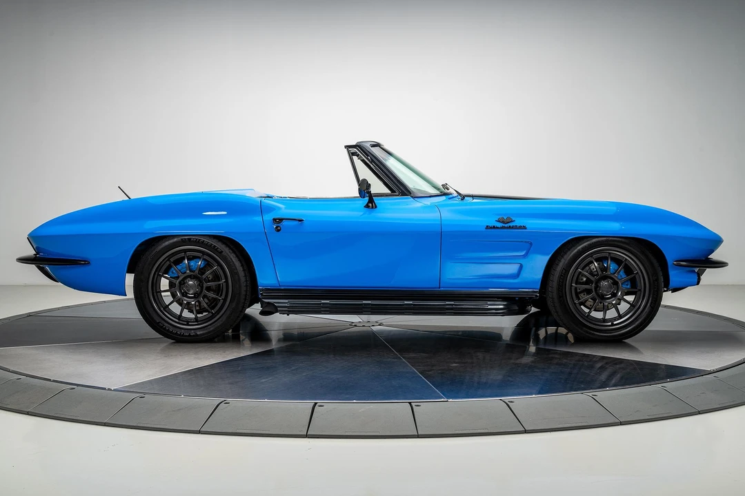 1963 Chevrolet Corvette C2 - Image 8 of 17