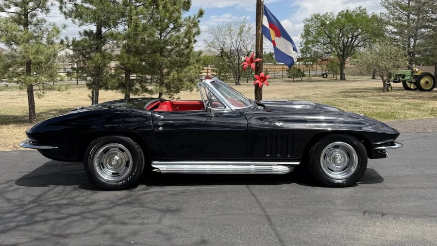 1963 Chevrolet Corvette C2 - Image 2 of 30