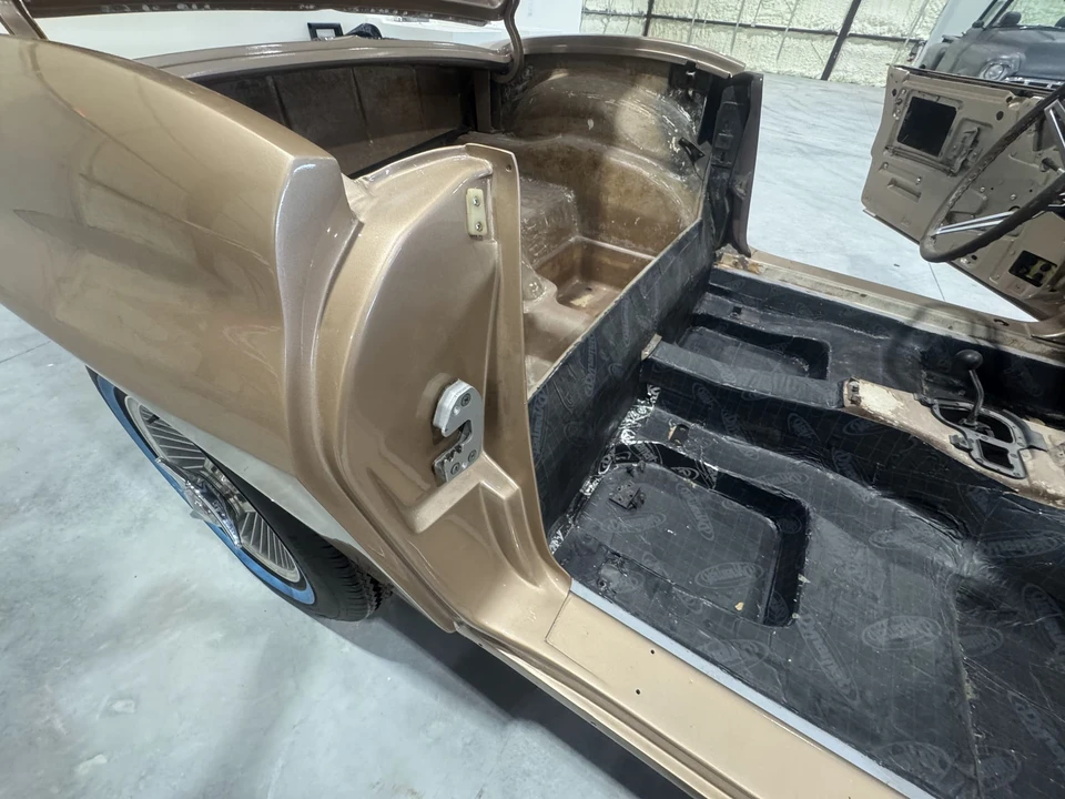 1963 Chevrolet Corvette C2 - Image 21 of 31