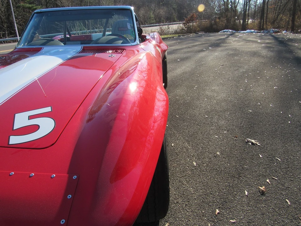 1963 Chevrolet Corvette C2 - Image 22 of 31