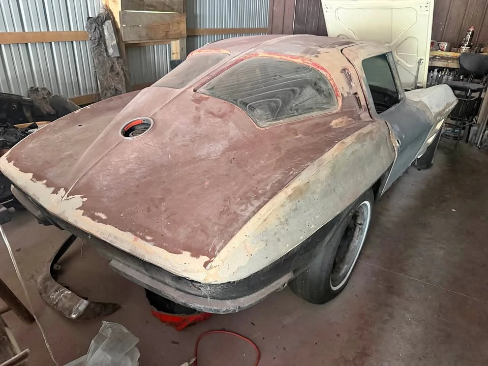 1963 Chevrolet Corvette C2 - Image 1 of 10