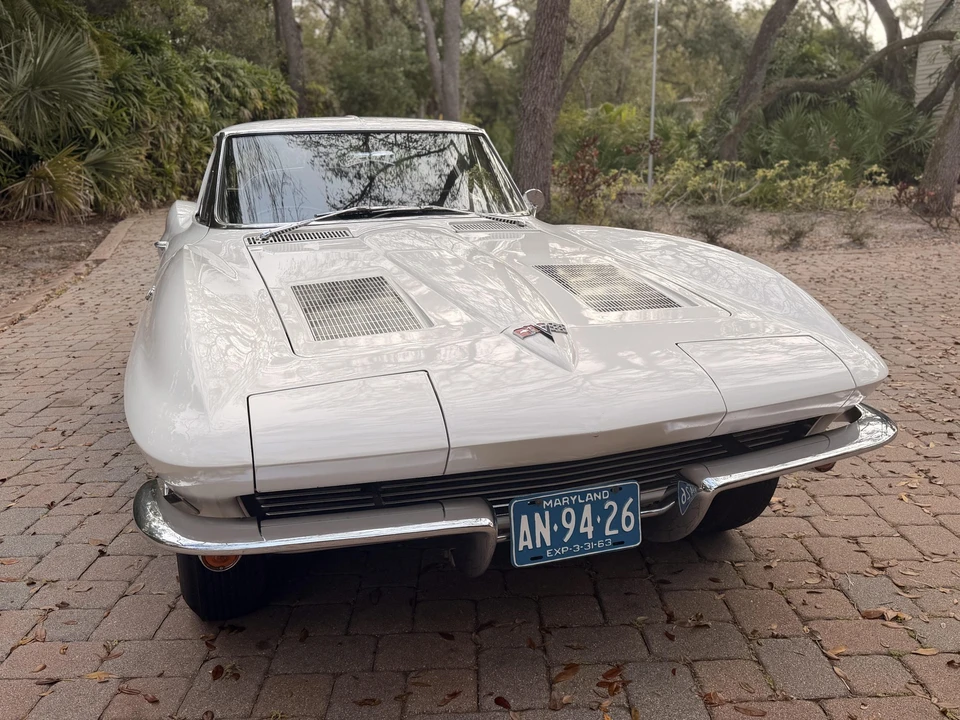1963 Chevrolet Corvette C2 - Image 28 of 31