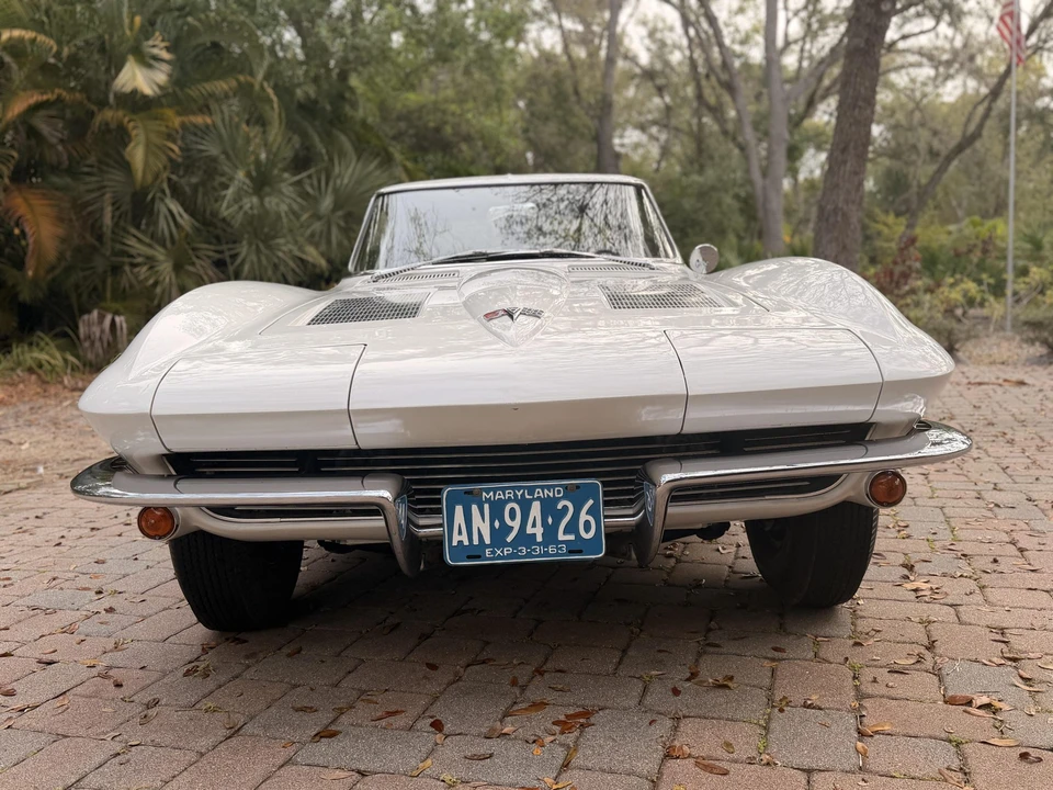 1963 Chevrolet Corvette C2 - Image 27 of 31