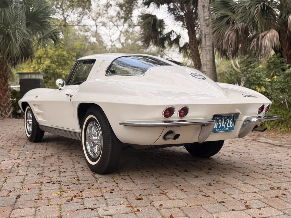1963 Chevrolet Corvette C2 - Image 20 of 31