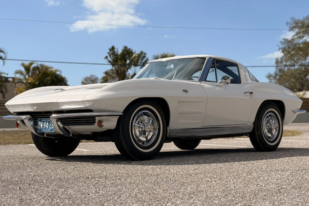 1963 Chevrolet Corvette C2 - Image 1 of 31
