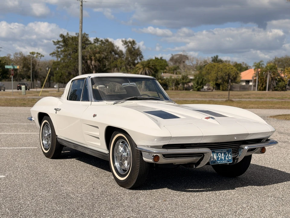 1963 Chevrolet Corvette C2 - Image 12 of 31