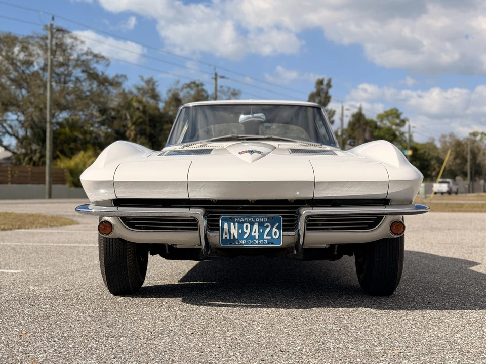 1963 Chevrolet Corvette C2 - Image 13 of 31