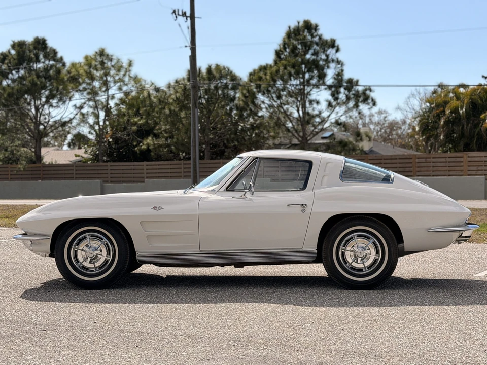 1963 Chevrolet Corvette C2 - Image 4 of 31
