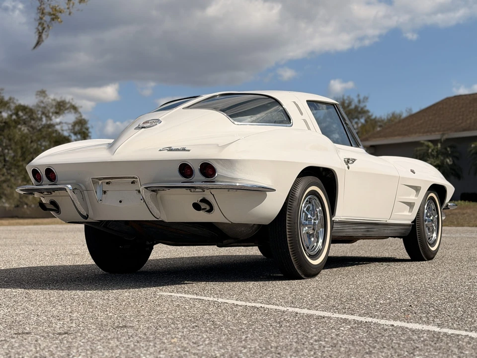 1963 Chevrolet Corvette C2 - Image 8 of 31